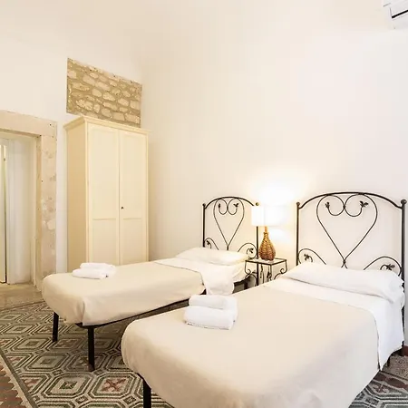 Salomone I By Wonderful Italy Syracuse